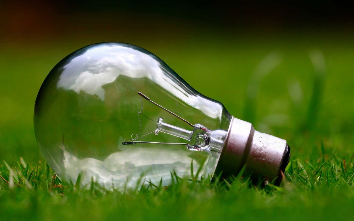 Energy Saving in Commercial Premises